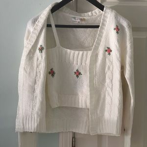 Hazel Moon Very beautiful white with embroidery twin set winter sweater NWT